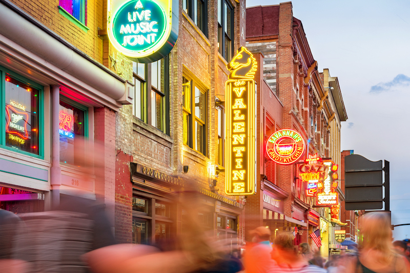 Our Guide to the Must-Visit Honky Tonks in Nashville