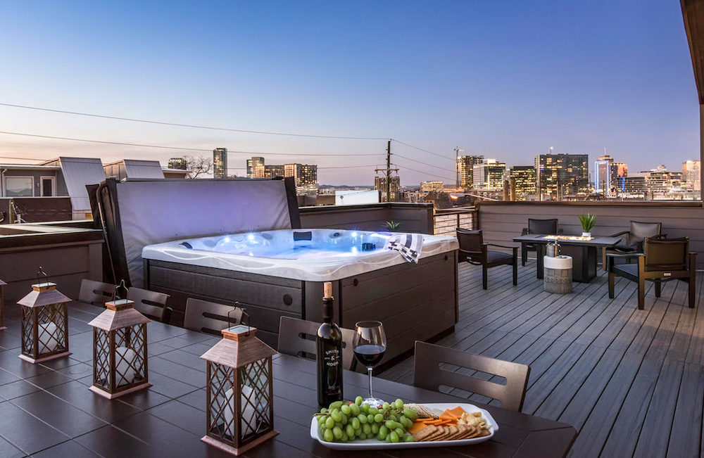 Private Rooftop Hot Tub At Sunset With Great View Of Downtown Nashville